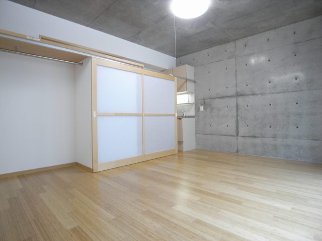 春入居のお部屋出てきてます！こんなデザイナーズ物件も【下鴨・1K】