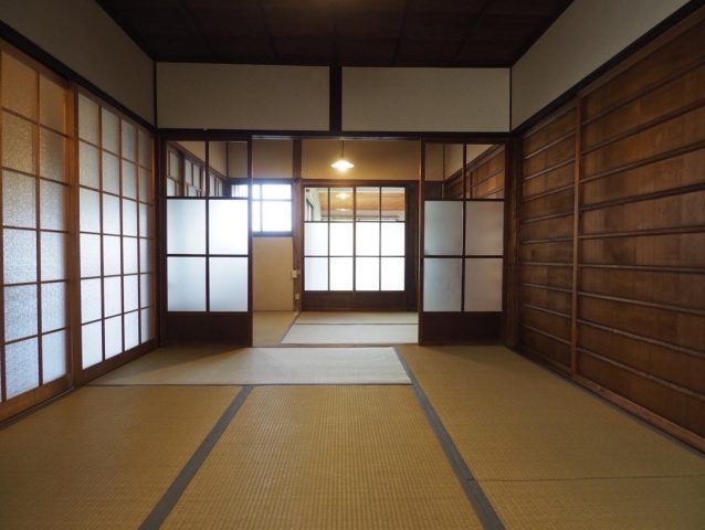 コンパクトなレトロ貸家【北区・3K】