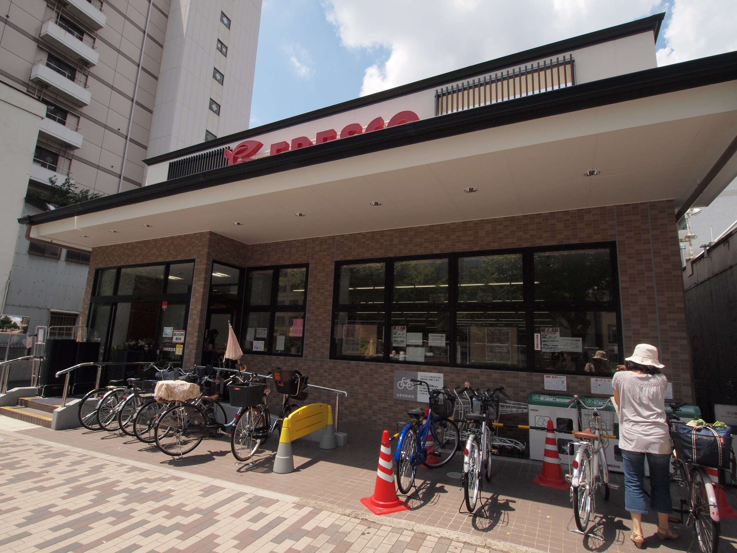 M'sARA スーパー