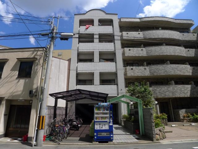 京都市役所前エリア♪烏丸御池駅まで徒歩8分！【中京区・御所南・1K】