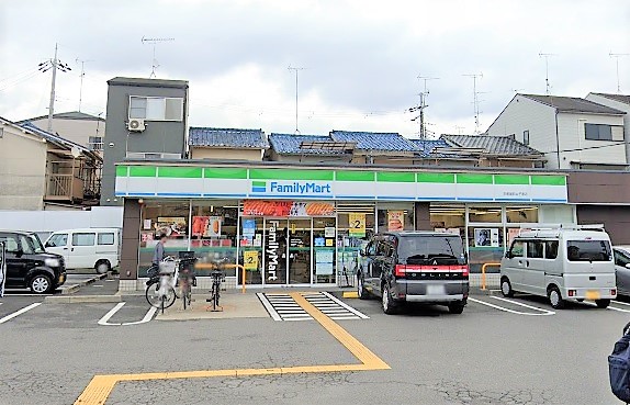 六重奏 ﾌｧﾐﾘｰﾏｰﾄ 京都御前太子道店