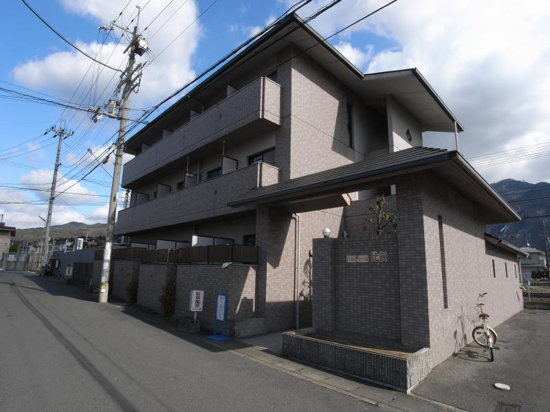 パルティール比叡 外観