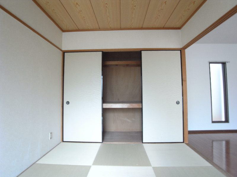 ベルメゾン鴨川 収納