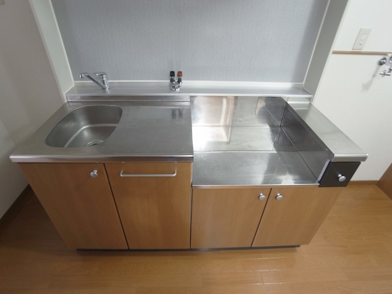ロイヤルコート Miyoshi キッチン