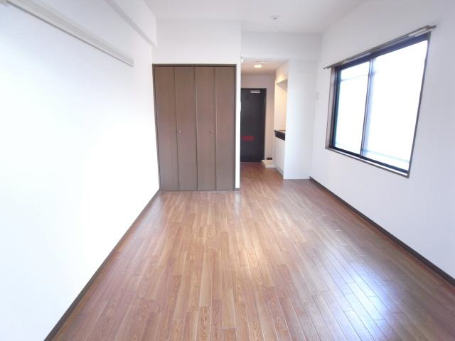 Domus　Ogawa 写真は103