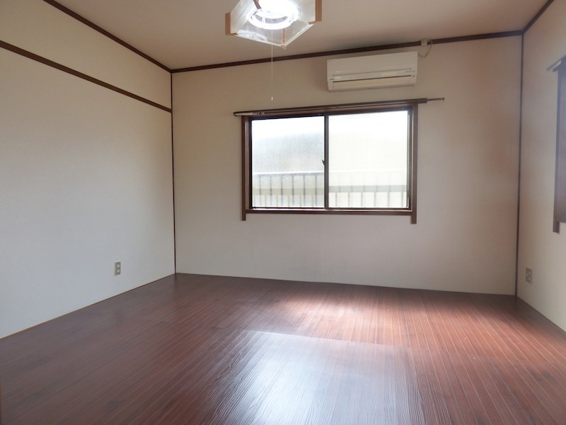 第１兵庫ハイツ 写真は207号室