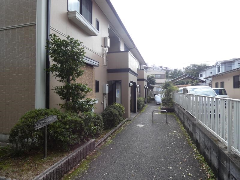 エルクルーセ西賀茂 エントランス