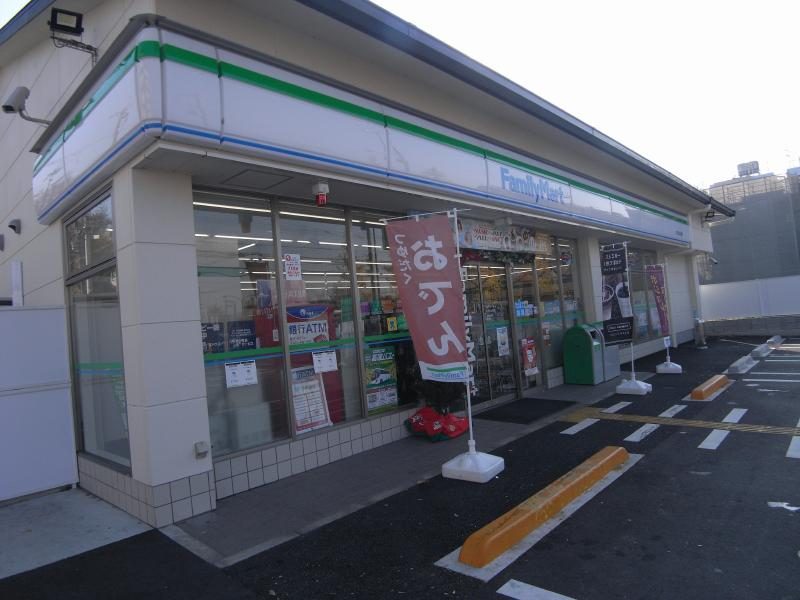 Iori Lab ﾌｧﾐﾘｰﾏｰﾄ 白川北大路店