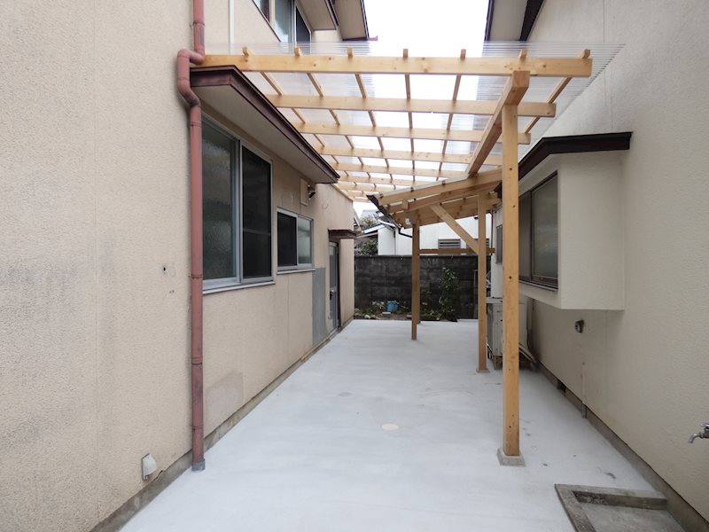 Iori Lab 駐輪場