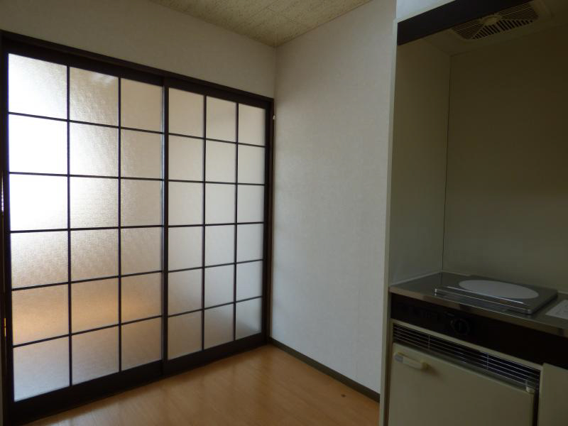 コムホ－ト27 写真は202号室