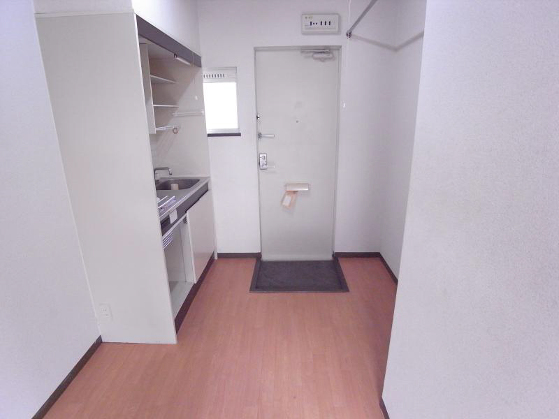 コムホ－ト27 キッチン