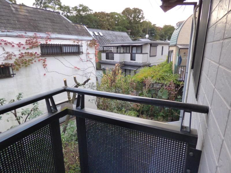 下鴨蓼倉町貸家 ベランダ