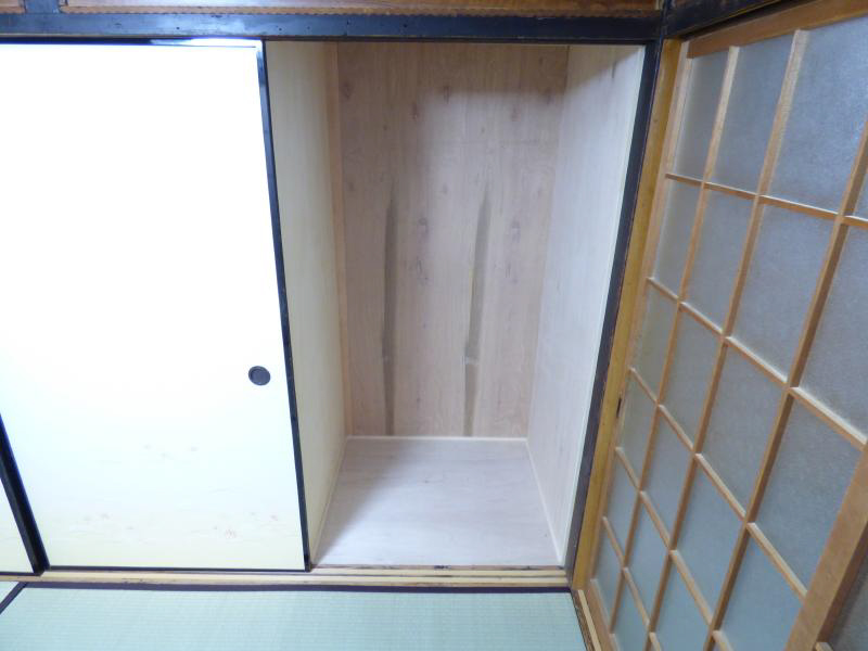 紫野南舟岡町貸家（31） 収納