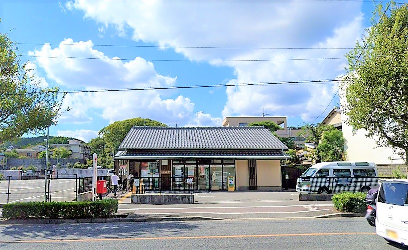 衣笠北荒見町貸家 金閣寺郵便局