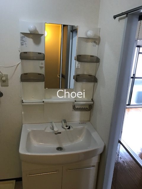 ネオグランドール伏見 洗面所
