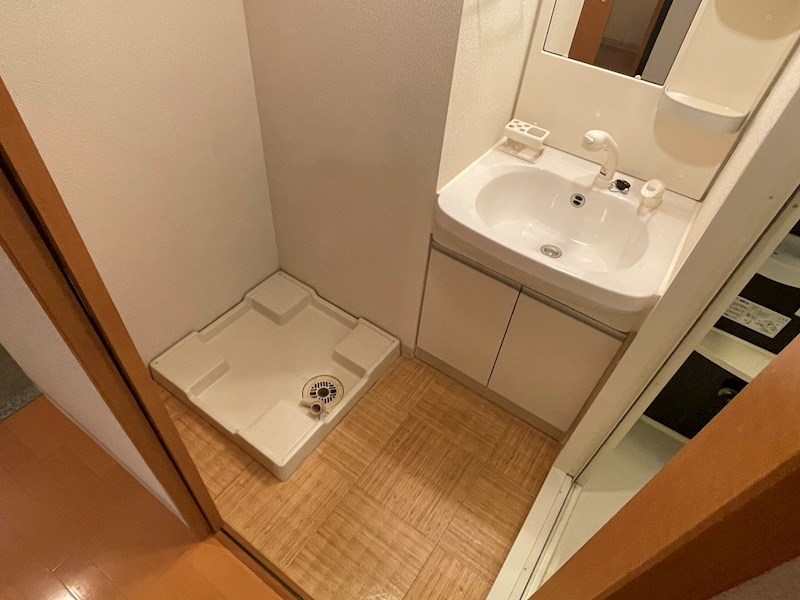 コモンズ御所南 洗面所
