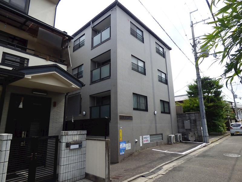 八久ホーム エントランス