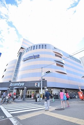 シャルム小松原 ｲｽﾞﾐﾔ 白梅町店