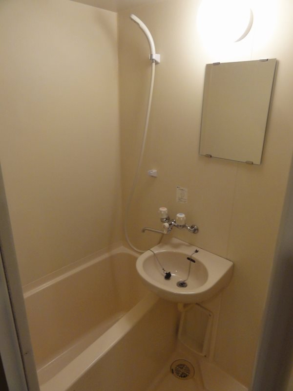 シャトールミエール お風呂とトイレが別々です♪