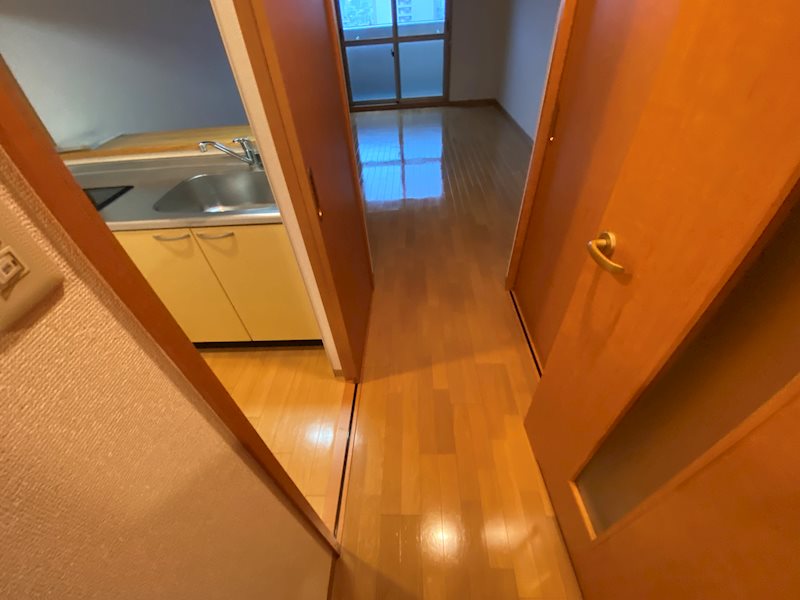 サンロイヤル三条 ※別号室の写真です★（実際のお部屋とは異なります）
