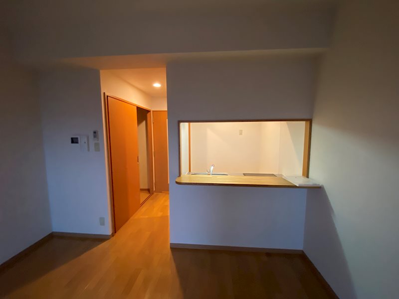 サンロイヤル三条 ※別号室の写真です★（実際のお部屋とは異なります）