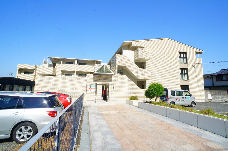 嵐山ファミリオ 外観