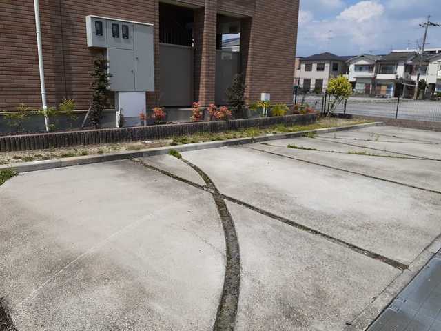 ボヌール 駐車場