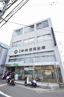 シャルム小松原 京都中央信用金庫金閣寺支店