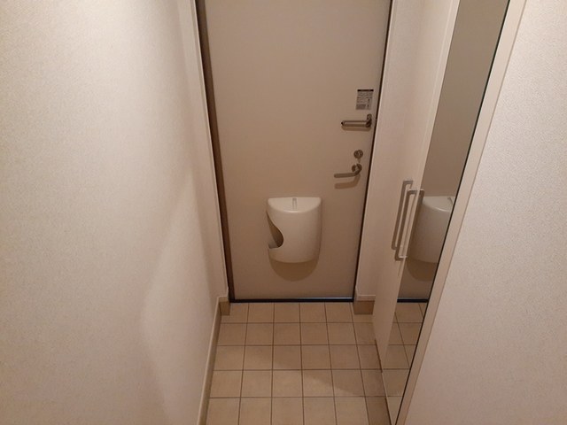 ミカサ　ハウス 玄関