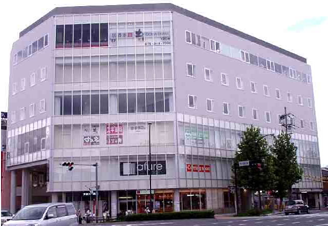 セレーノ御前蛸薬師 スギ薬局　西院店