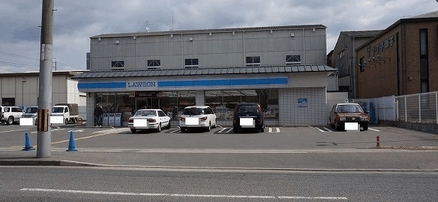 ポルトボヌール ローソンまで650m
