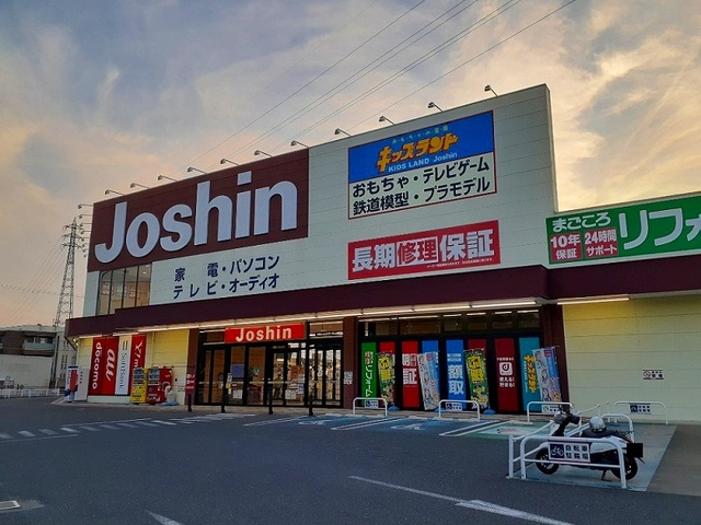 ブレヴィエⅠ ジョーシン 長岡京店まで180m