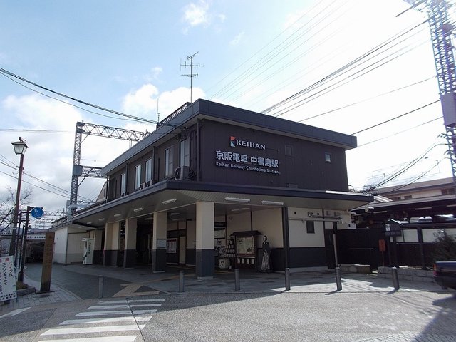 ジュネビーブ　Ⅱ 京阪中書島駅まで2300m