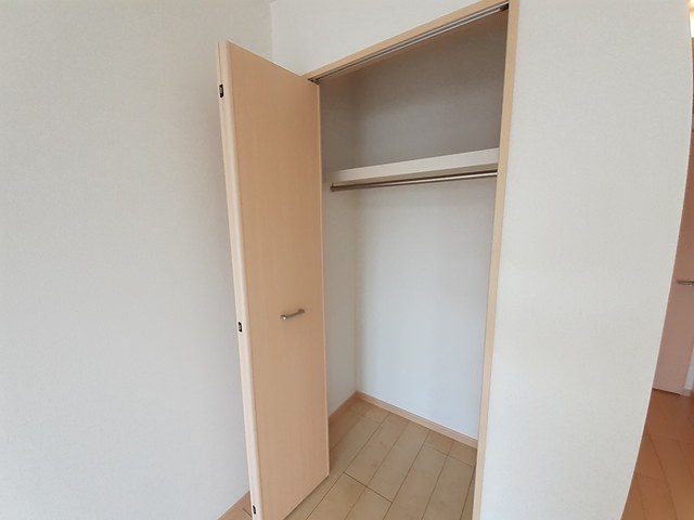 フェリーチェ　ポネェンテ 収納