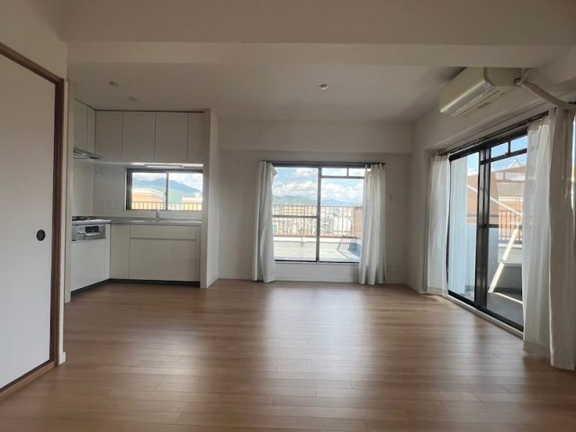 広いルーフバルコニー付き！眺望◎【右京区・円町・2LDK】