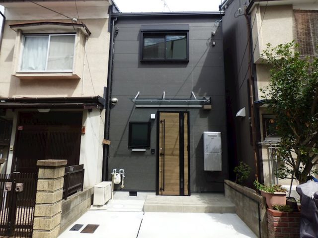 9月リノベ完了!コンパクトな戸建。京都大学、出町柳駅近く。【左京区・出町柳・2DK】