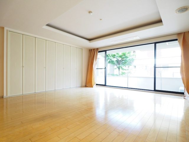 各戸独立、贅沢な設計のファミリーマンション。【北区・北大路（紫竹）・1K】