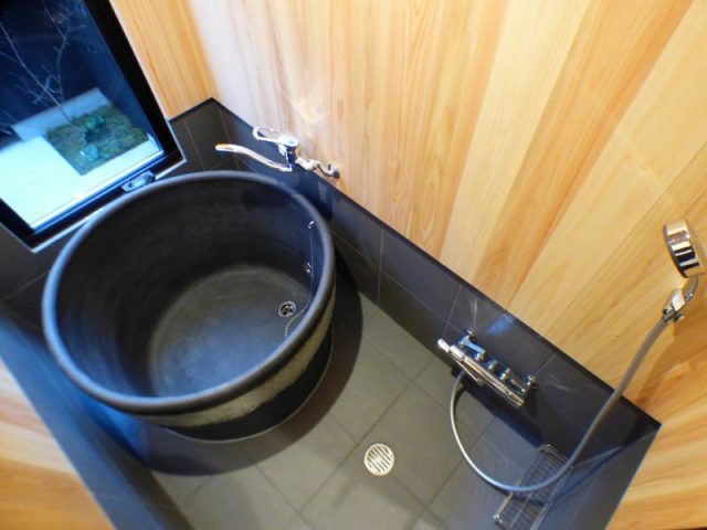 リノベーション京町家。信楽焼の陶器風呂♨️【左京区・吉田・1SLDK】