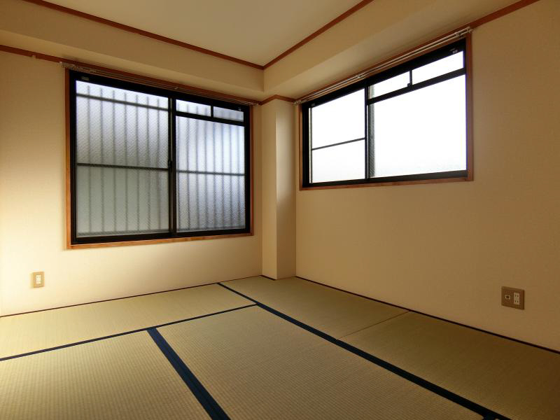 八久ホーム 写真は３A号室