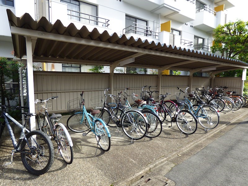 洛北館 駐輪場