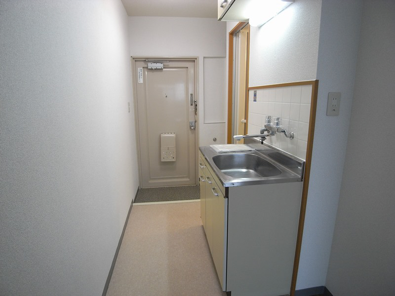 日の出ハイツ 玄関
