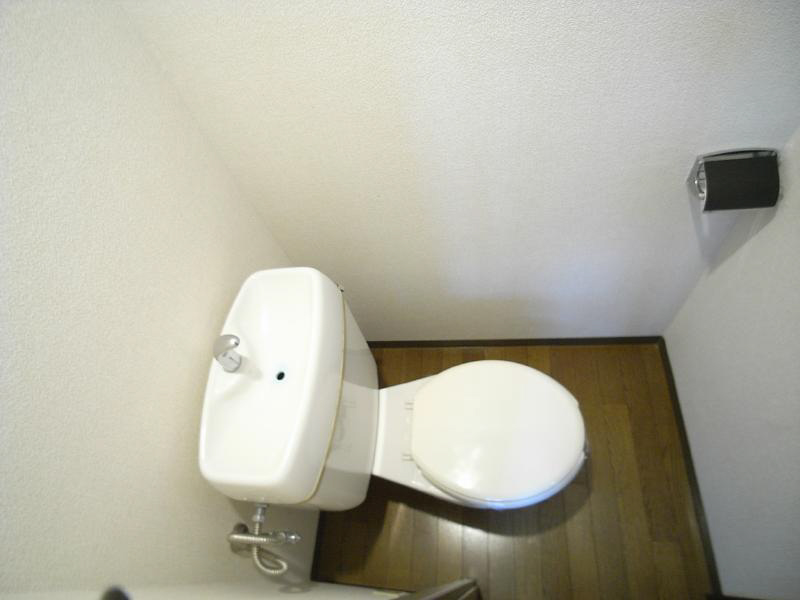 平行マンション 203号写真流用