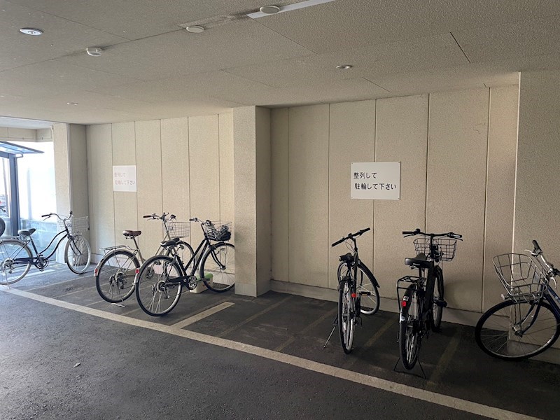 ぽえむ西陣館 駐輪場