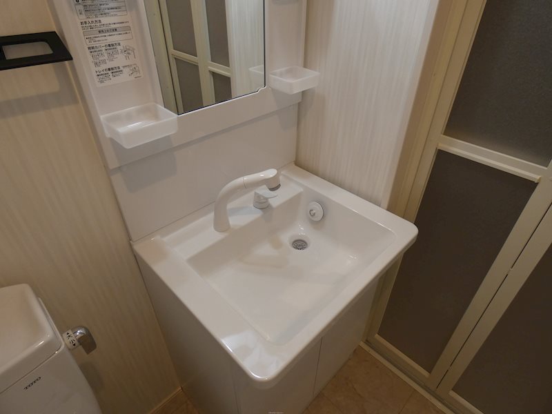 グランレスト西院 洗面所