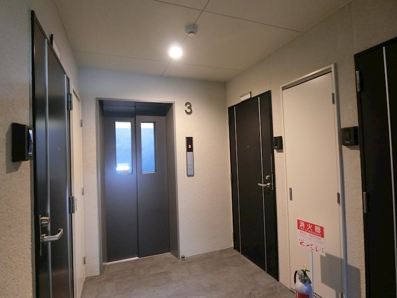グランレスト西院 エレベーター