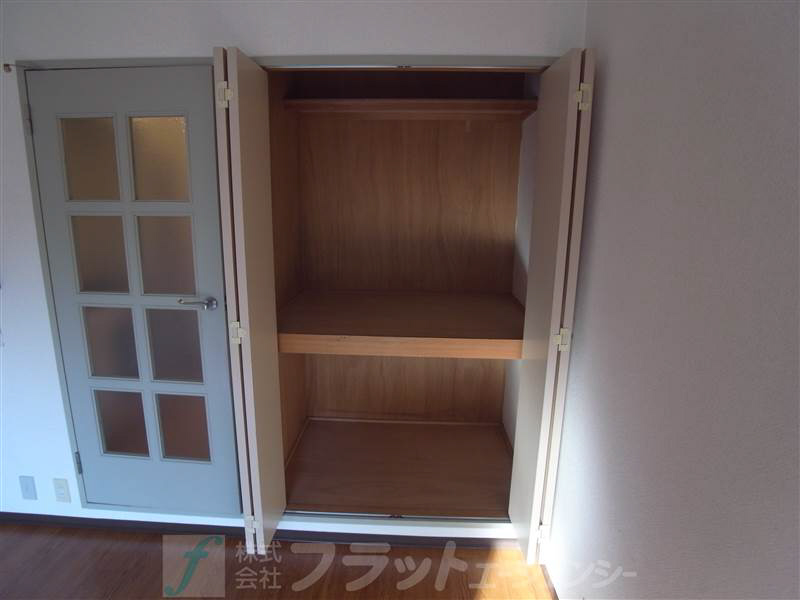 ア－バンレジデンス神山台 写真は303号室