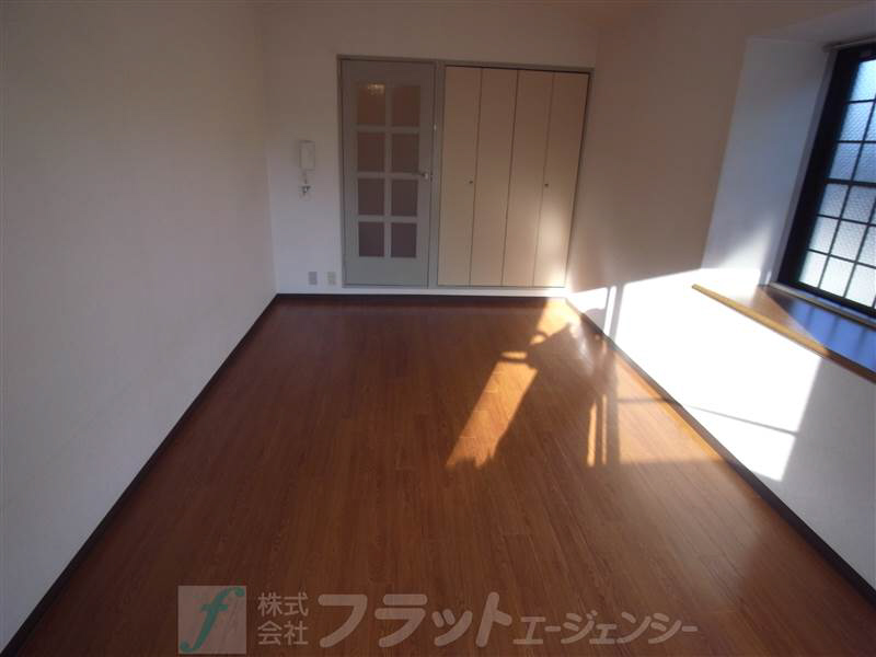 ア－バンレジデンス神山台 写真は303号室