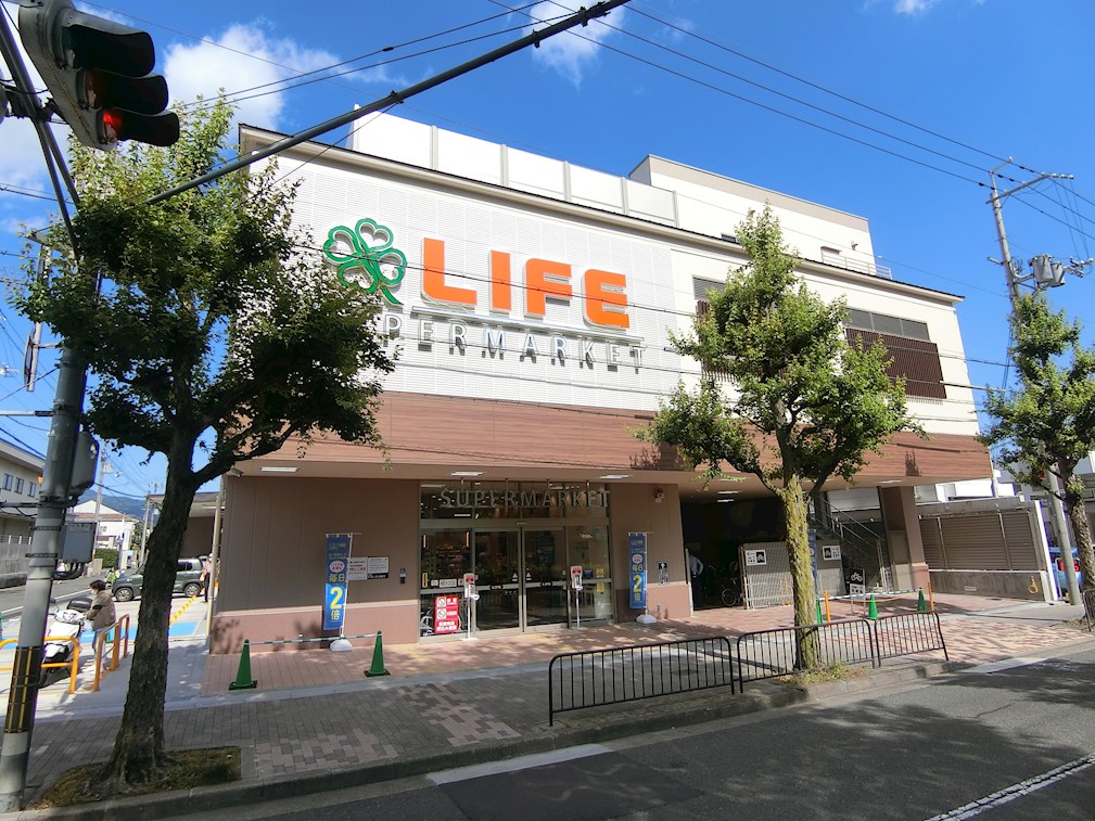 SUR RAPPORT ライフ堀川北山店
