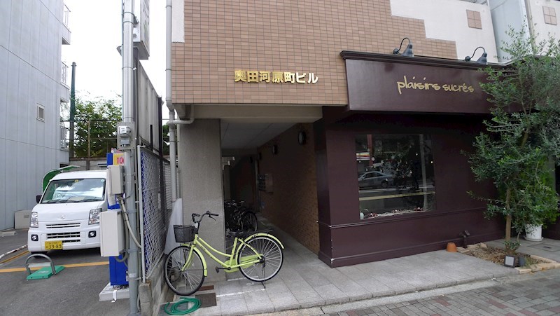 奥田河原町ビル エントランス