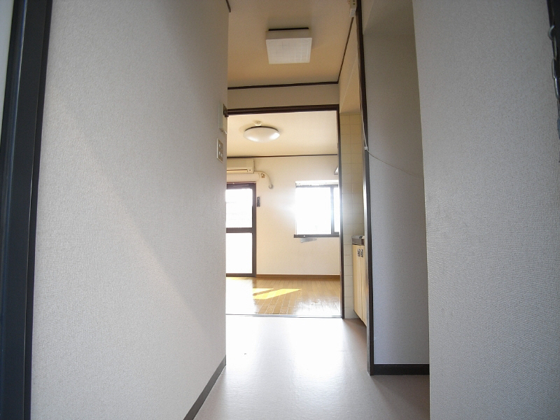 ハイツおおくら 写真は2-B号室